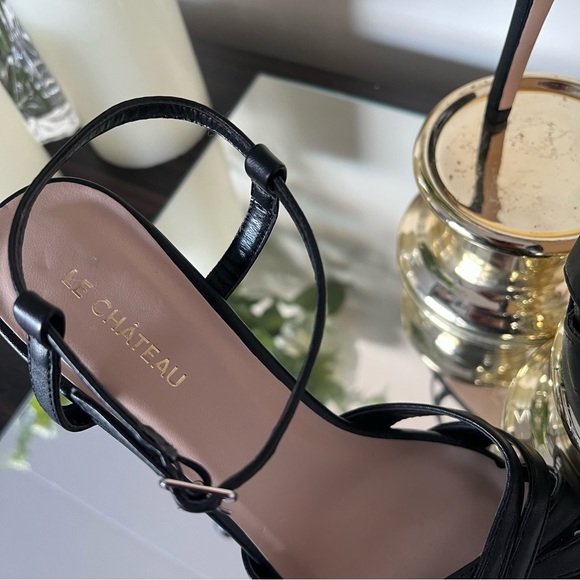 Le Chateau black dressy strappy platform sandal - Picture 3 of 5